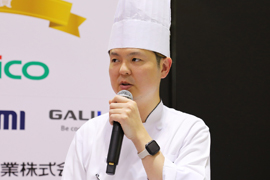 西村 健太郎氏